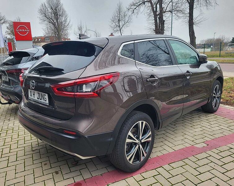 Nissan Qashqai N-Connecta Automatik