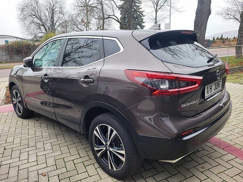 Nissan Qashqai N-Connecta Automatik